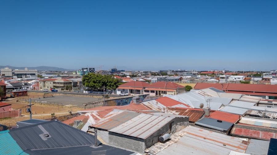 2 Bedroom Property for Sale in Woodstock Western Cape